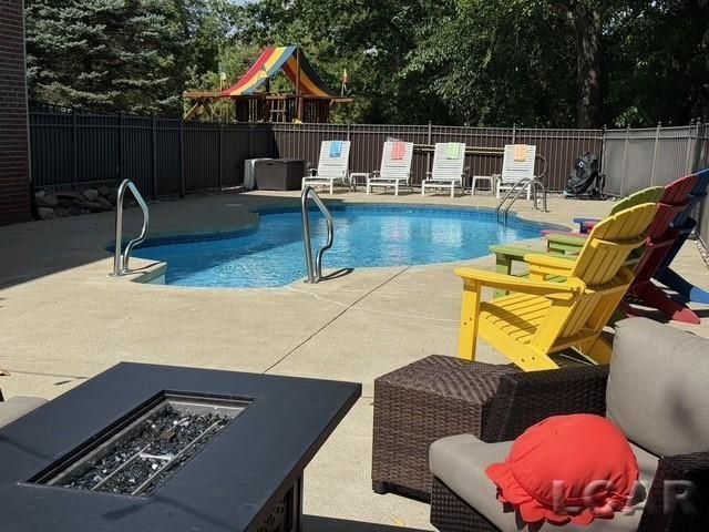 13000 Riviera Court, South Lyon, MI 48178