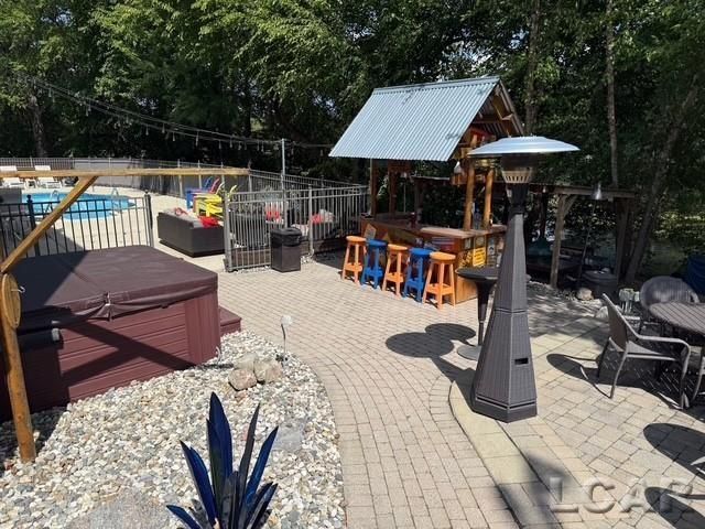 13000 Riviera Court, South Lyon, MI 48178