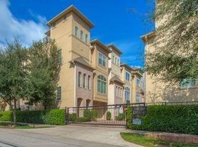 5940 Kansas Street, Houston, TX 77007