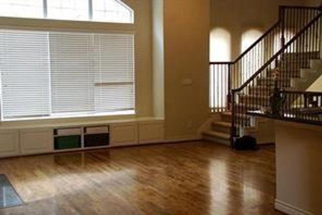 5940 Kansas Street, Houston, TX 77007