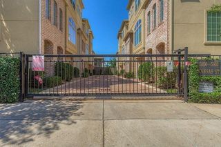 5940 Kansas Street, Houston, TX 77007