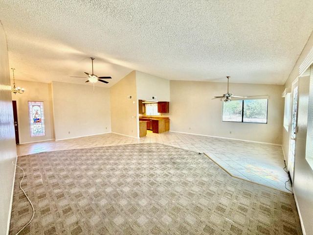 9619 W Taro Lane, Peoria, AZ 85382