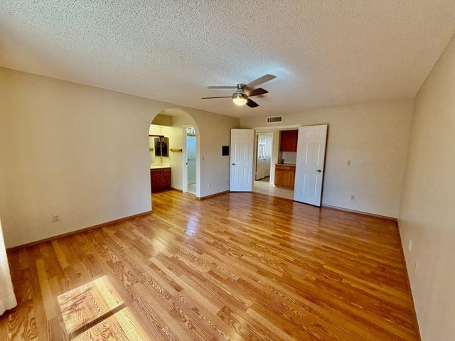 9619 W Taro Lane, Peoria, AZ 85382