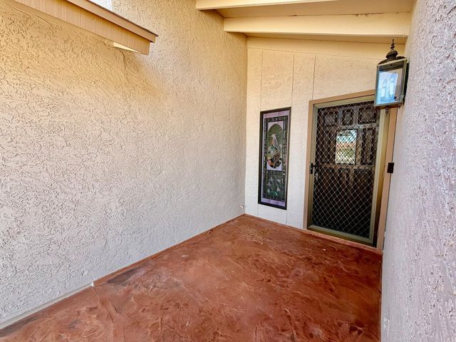 9619 W Taro Lane, Peoria, AZ 85382