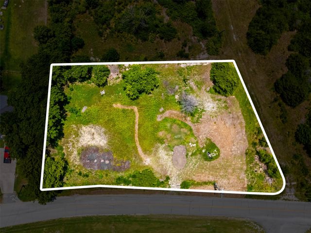 916 Mckenzie Road, Balch Springs, TX 75181