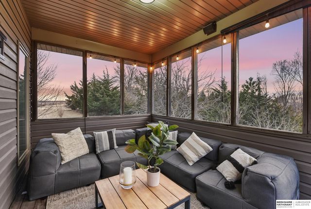 853 Skyline Drive, Blair, NE 68008