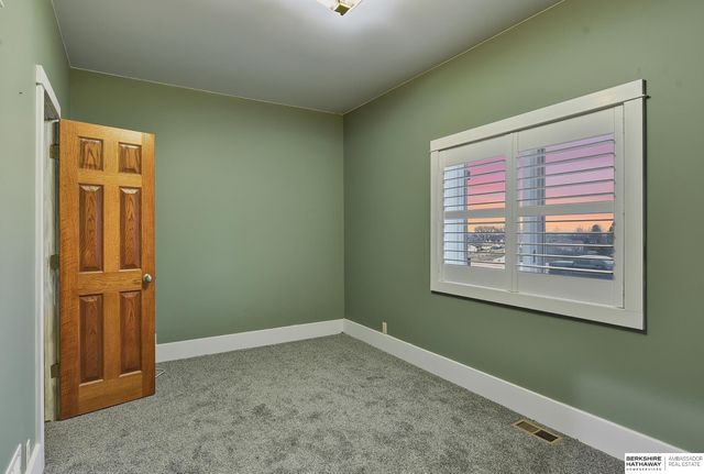 853 Skyline Drive, Blair, NE 68008