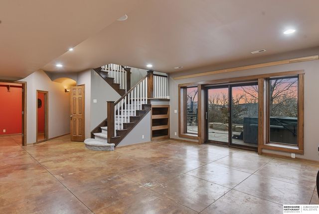 853 Skyline Drive, Blair, NE 68008