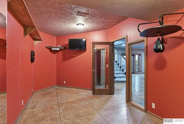 853 Skyline Drive, Blair, NE 68008