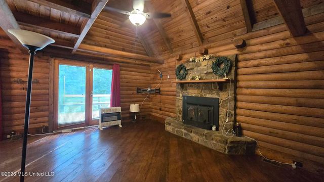 4259 N Red Banks Road, Byhalia, MS 38611