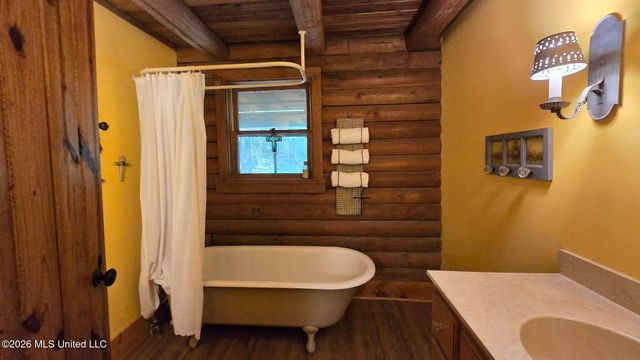 4259 N Red Banks Road, Byhalia, MS 38611