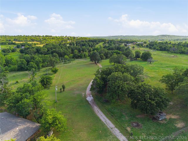 6862 S 337th West Avenue, Mannford, OK 74044