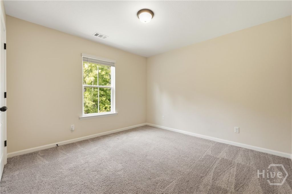 Image 19 of property listing at 191 Laguna Way, Savannah, GA 31405