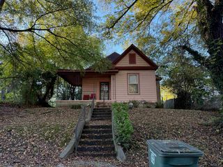 45 E DAVANT AVE, Memphis, TN 38109