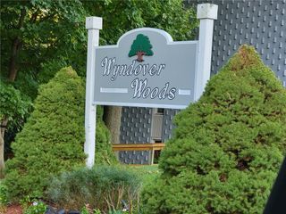 1 Wyndover Woods Lane 17, White Plains, NY 10603