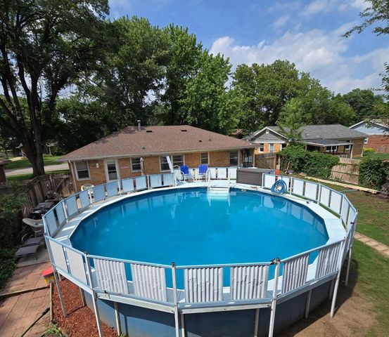 211 E English, Mulvane, KS 67110