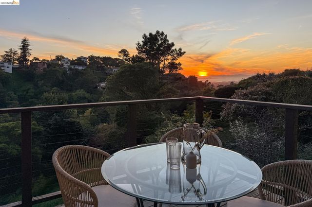 5 Abbott Way, Piedmont, CA 94618