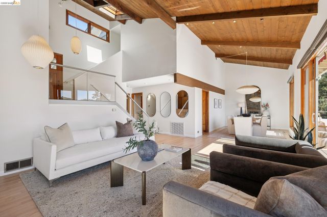 5 Abbott Way, Piedmont, CA 94618