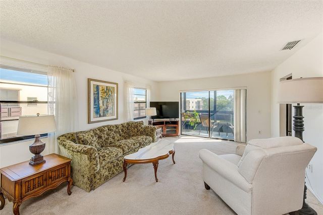 6070 80TH STREET N 415, St Petersburg, FL 33709