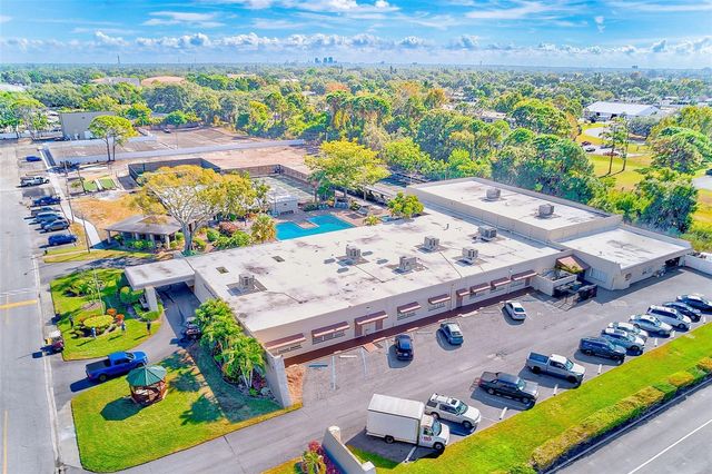 6070 80TH STREET N 415, St Petersburg, FL 33709