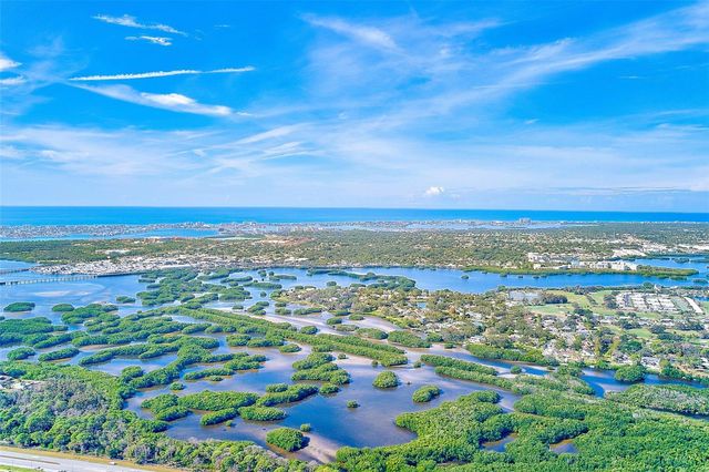 6070 80TH STREET N 415, St Petersburg, FL 33709