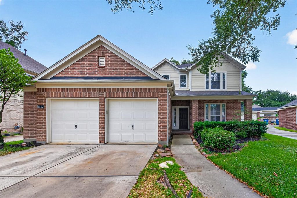 1807 Katlyn Lane, Spring, TX 77386