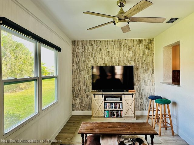 3828 Sunbird Circle, Sebring, FL 33872