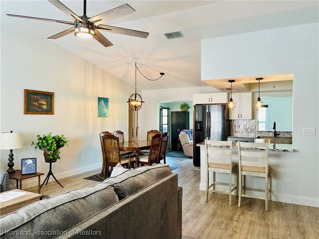 3828 Sunbird Circle, Sebring, FL 33872