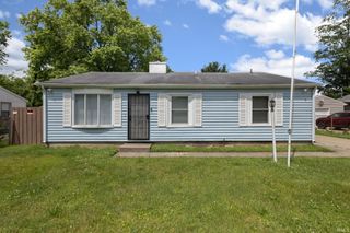 2015 N Elmer Street, South Bend, IN 46628