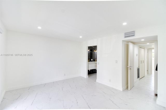 5235 SW 40th Ave 38, Dania Beach, FL 33314