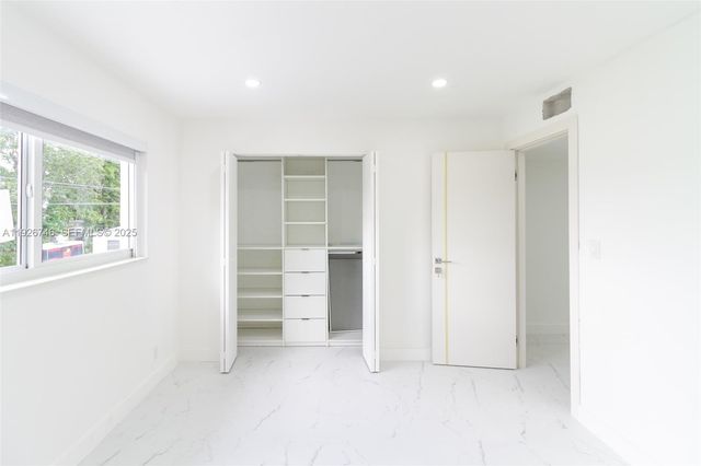 5235 SW 40th Ave 38, Dania Beach, FL 33314