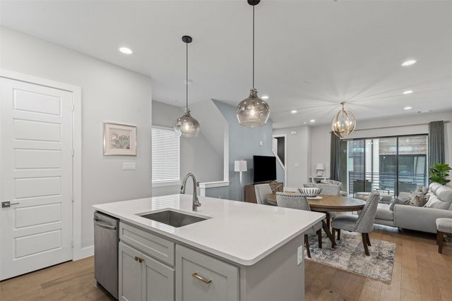 2741 Merrimac Street 101, Fort Worth, TX 76107