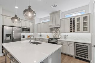 2741 Merrimac Street 101, Fort Worth, TX 76107