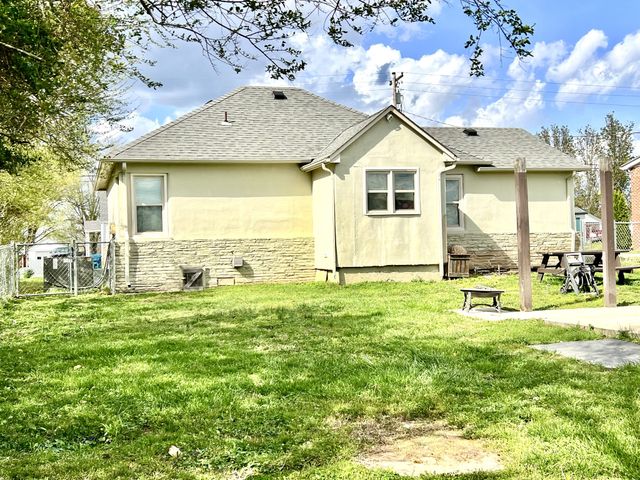 431 Elm St, Baxter, TN 38544
