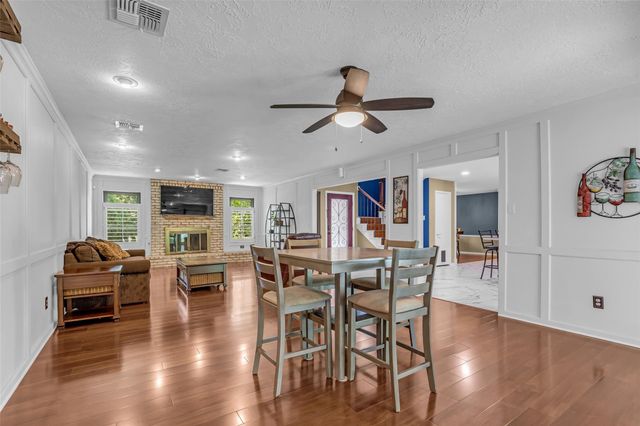 509 Glen Haven Drive, Conroe, TX 77385