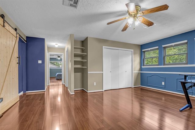 509 Glen Haven Drive, Conroe, TX 77385