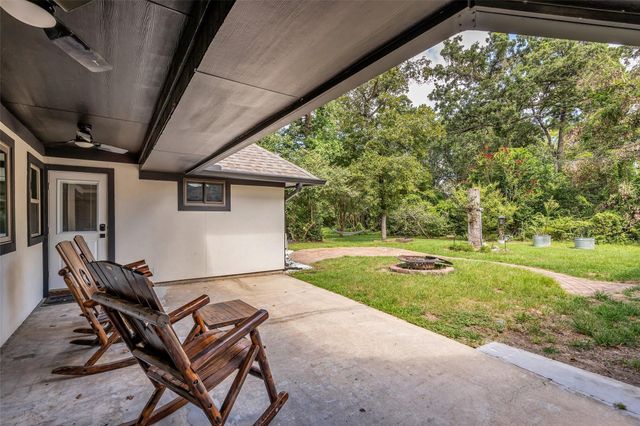 509 Glen Haven Drive, Conroe, TX 77385