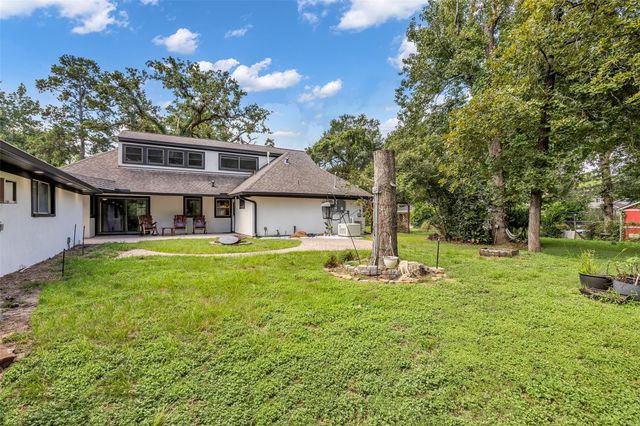 509 Glen Haven Drive, Conroe, TX 77385