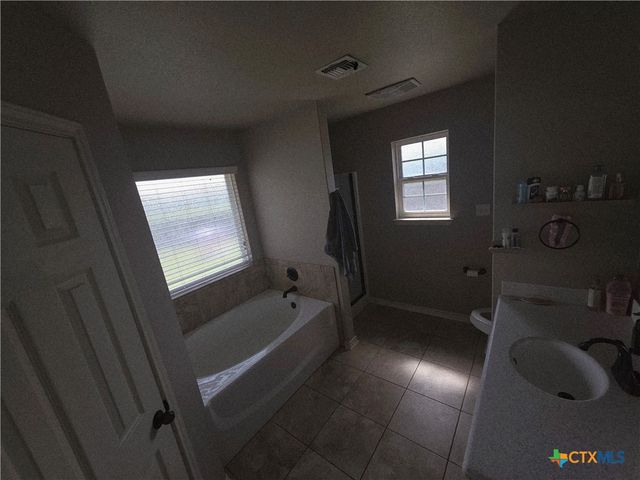 1212 Redstone Drive, Temple, TX 76502