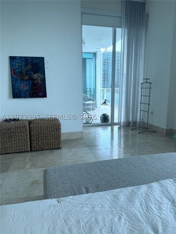 900 Brickell Key Blvd 2602, Miami, FL 33131