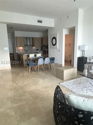 900 Brickell Key Blvd 2602, Miami, FL 33131