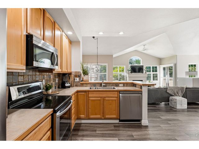 3766 Florentine Cir, Longmont, CO 80503