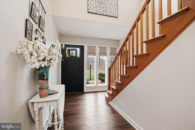 605 LAUREL RIDGE RD, Reinholds, PA 17569