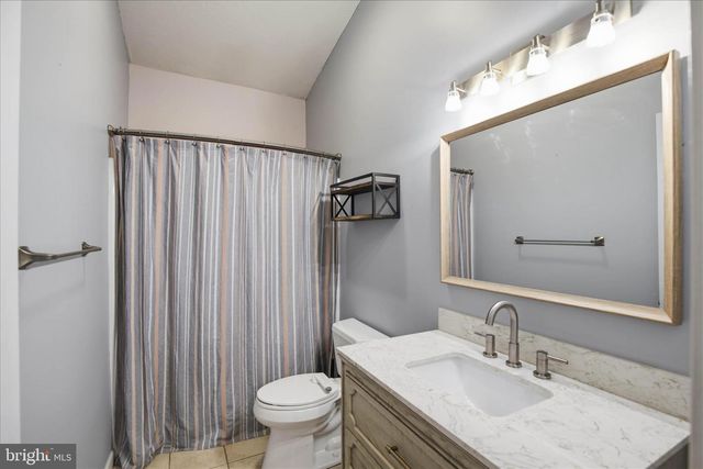 605 LAUREL RIDGE RD, Reinholds, PA 17569