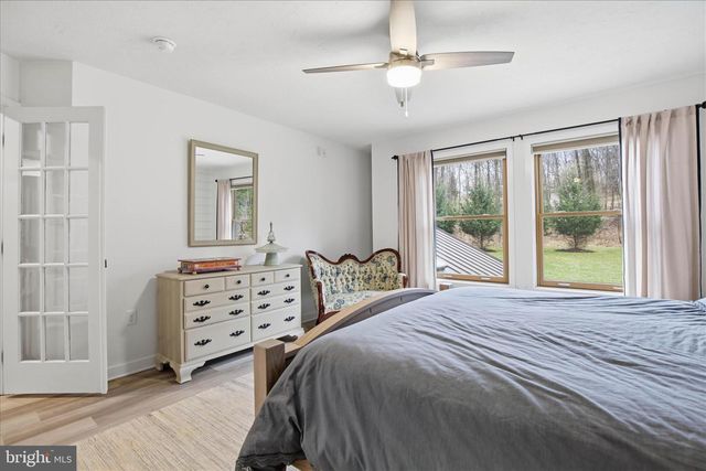 605 LAUREL RIDGE RD, Reinholds, PA 17569