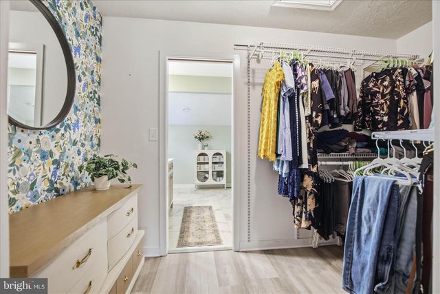 605 LAUREL RIDGE RD, Reinholds, PA 17569