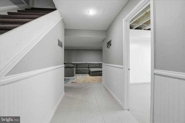 605 LAUREL RIDGE RD, Reinholds, PA 17569