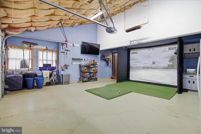 605 LAUREL RIDGE RD, Reinholds, PA 17569