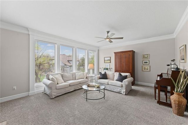 14501 Grandview Street, Overland Park, KS 66221