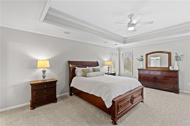 14501 Grandview Street, Overland Park, KS 66221